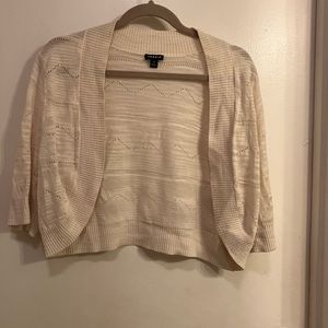 Torrid shrug